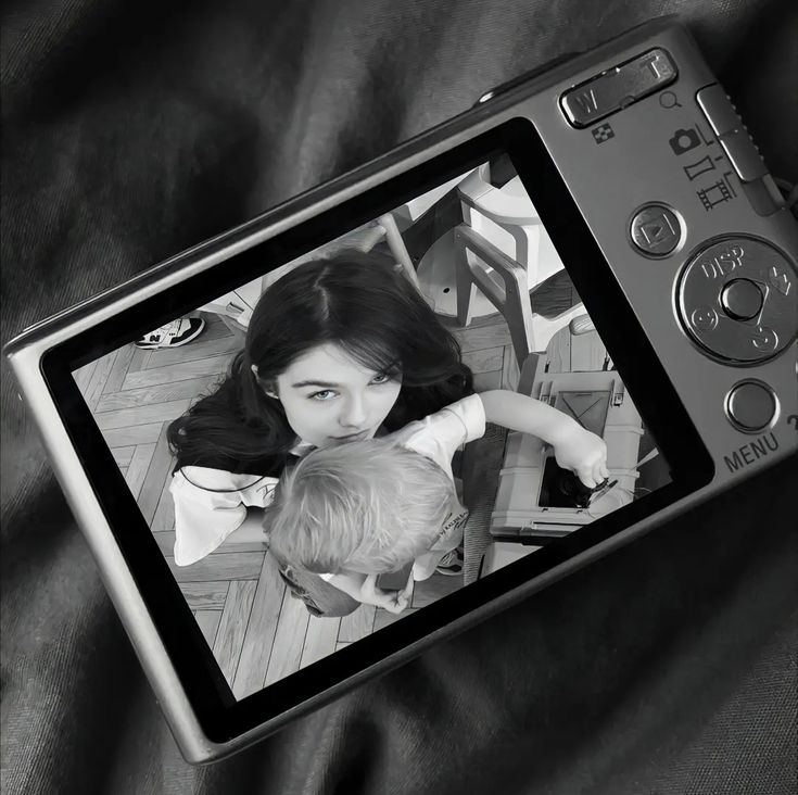 Talya & Görkem, "Serçeler Ağladığında"